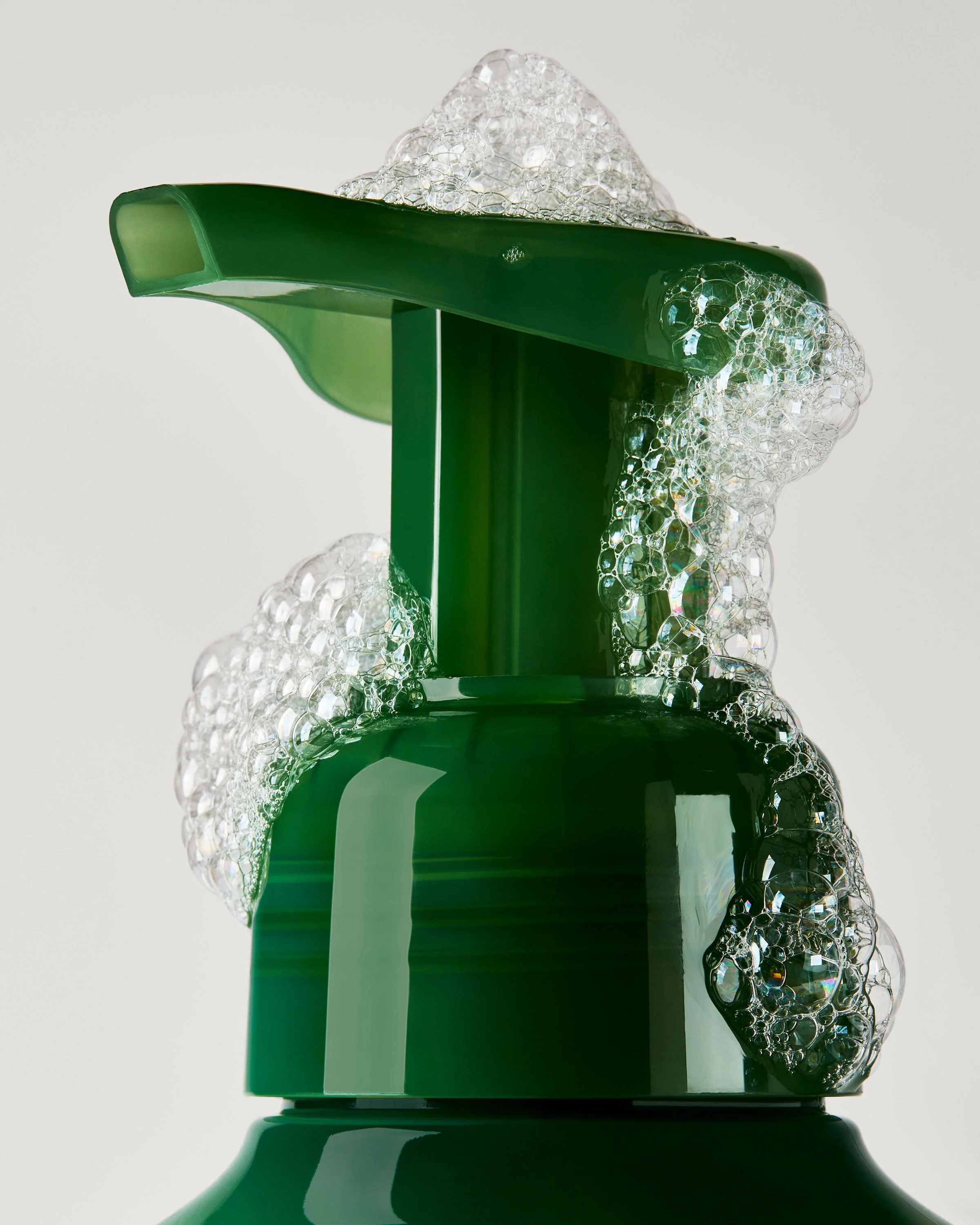 Backyard Honeysuckle Gentle & Clean Foaming Hand Soap - Image 4