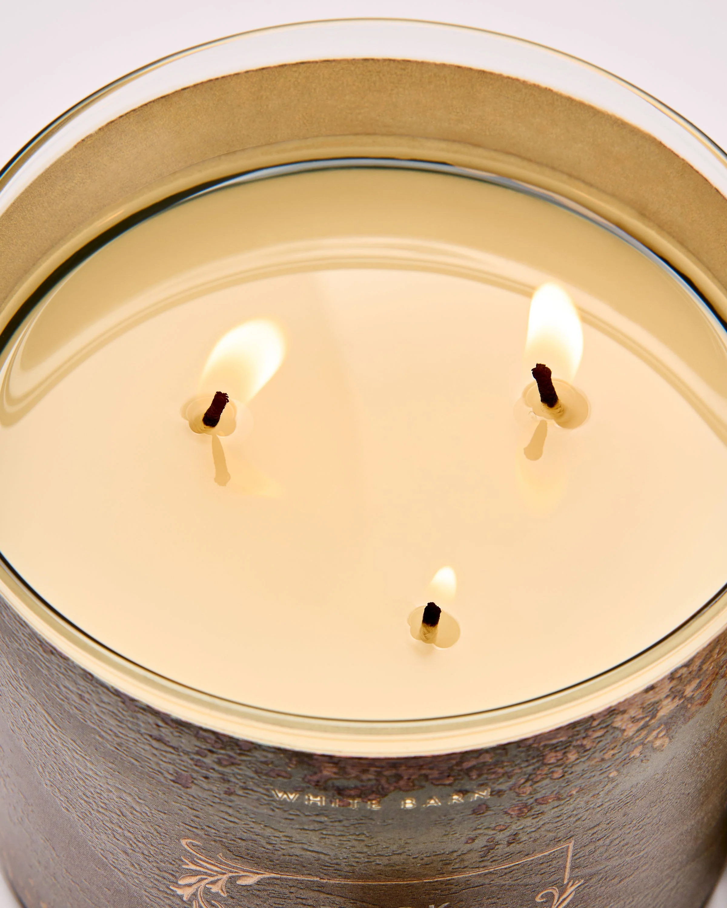 Book Loft 3-Wick Candle - Image 3