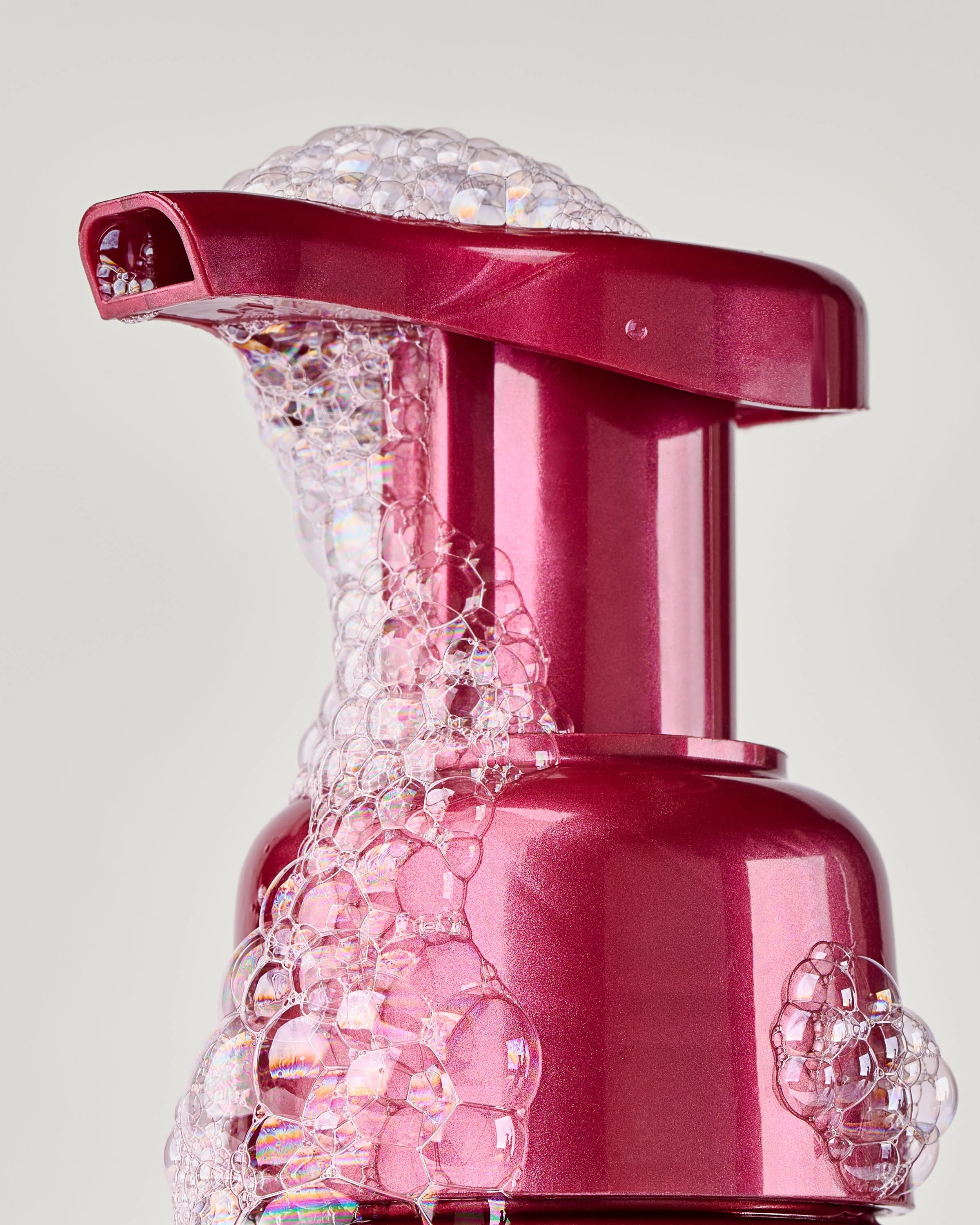 Covered In Roses Gentle & Clean Foaming Hand Soap - Image 4
