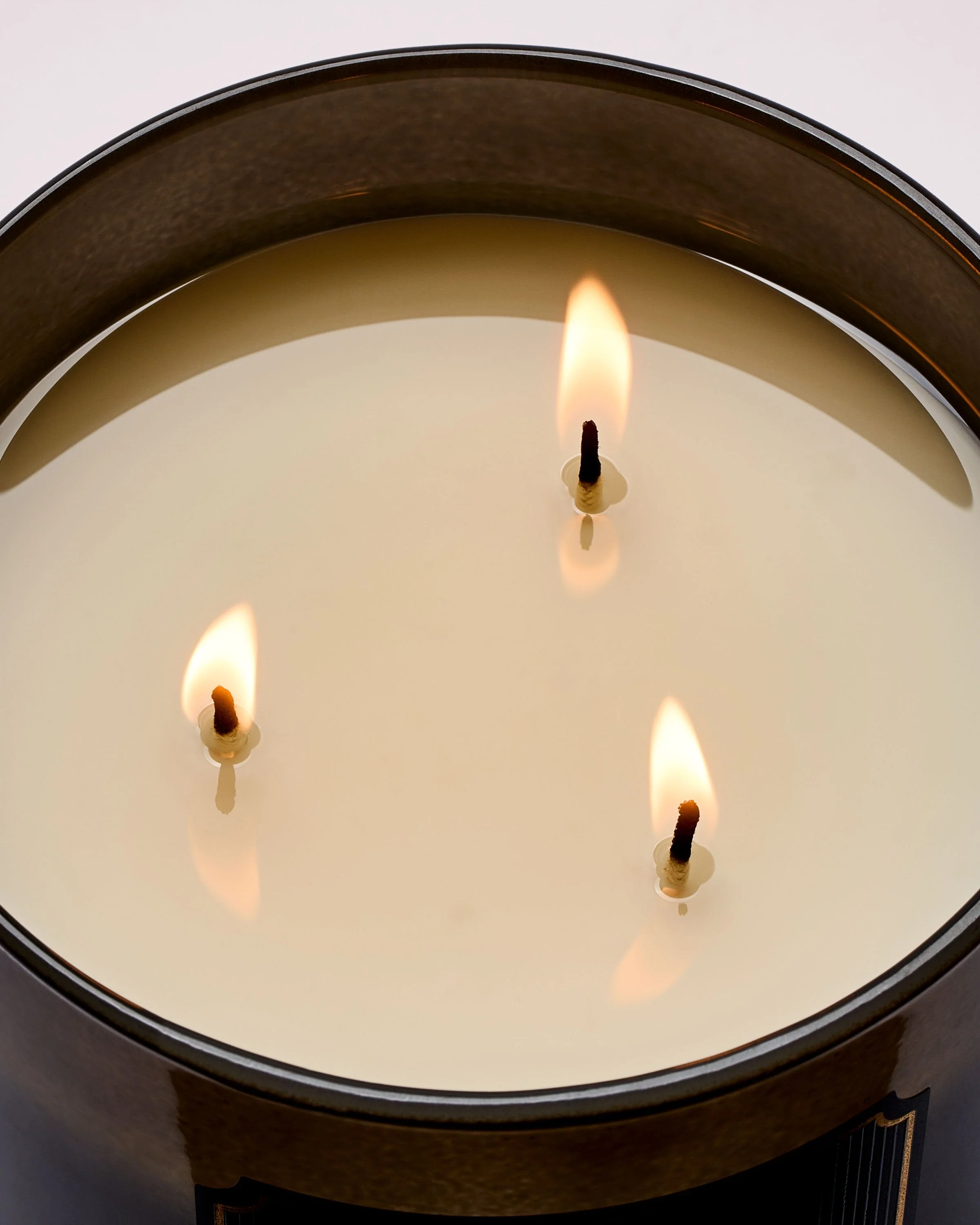 Mahogany Teakwood 3-Wick Candle - Image 3