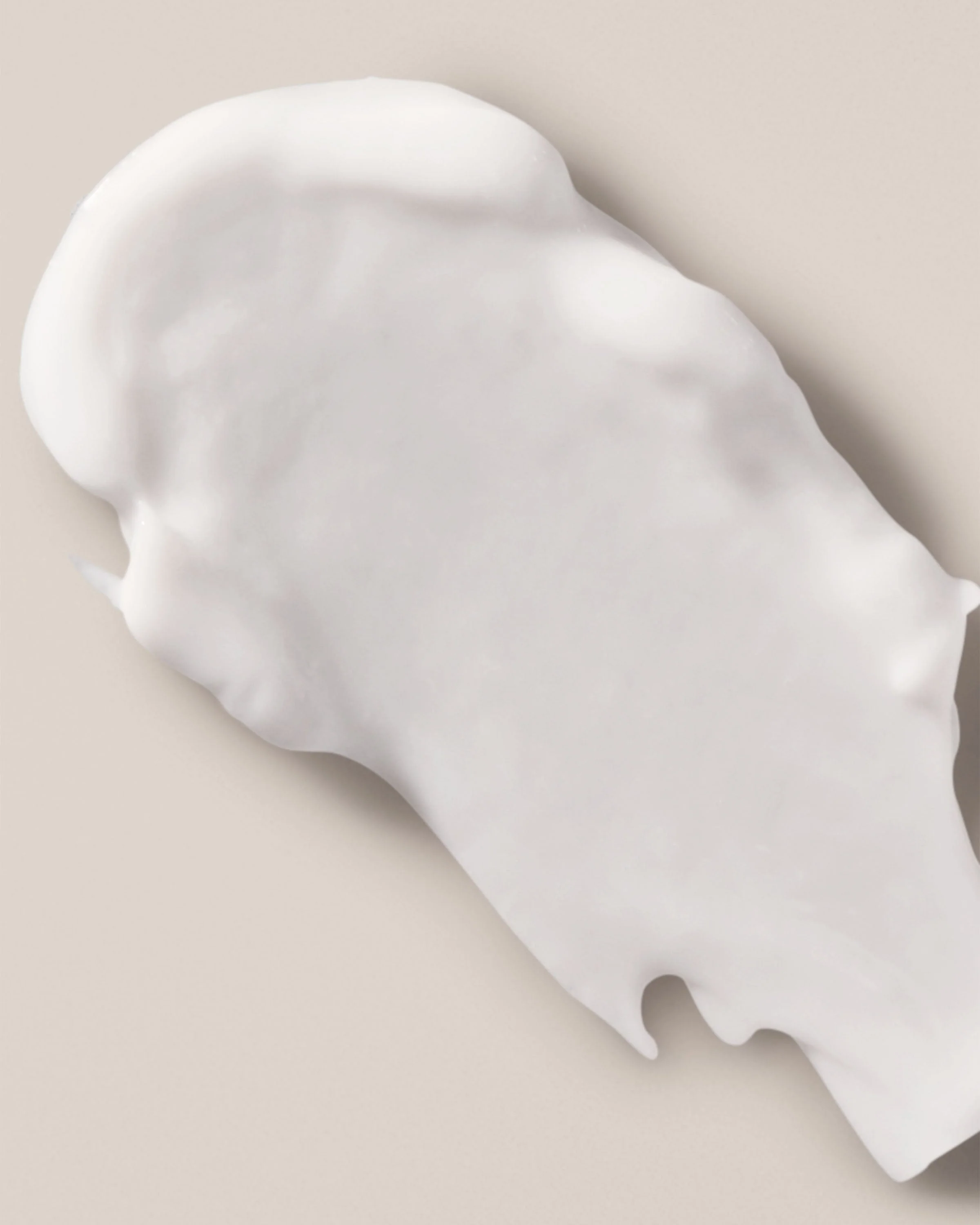Platinum Daily Nourishing Body Lotion - Image 4